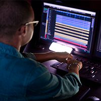 Mestrado em Comunicação com Especialização em Produção e Realização Audiovisual Mestrado em Comunicação com Especialização em Produção e Realização Audiovisual